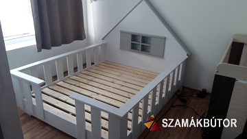 Szamákbútor