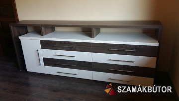 Szamákbútor