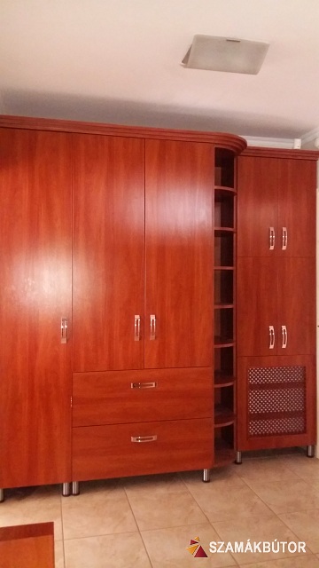Szamákbútor